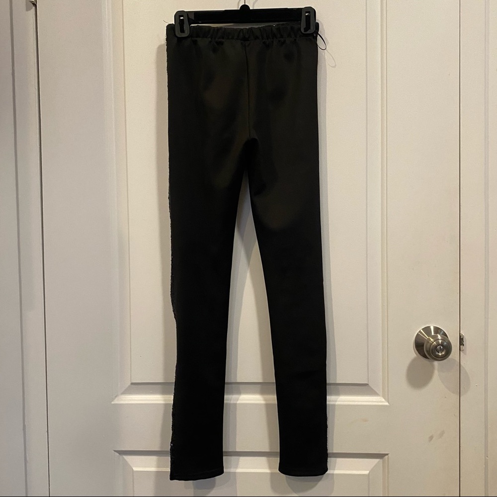 Black Sequin Leggings - Picture 3 of 3